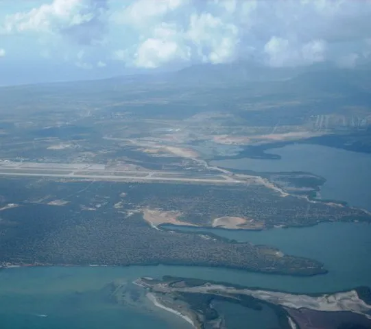 Aeropuerto Internacional del Caribe Santiago Mariño - puerta aérea de Isla de Margarita